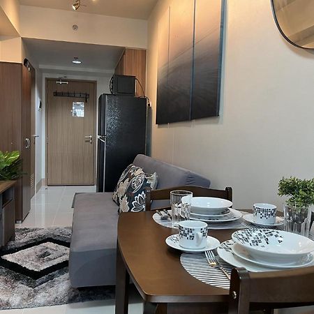 Shore 3 Residences, Tower 1 Mall Of Asia Complex, Pasay City, Metro Mania Manila Exterior photo